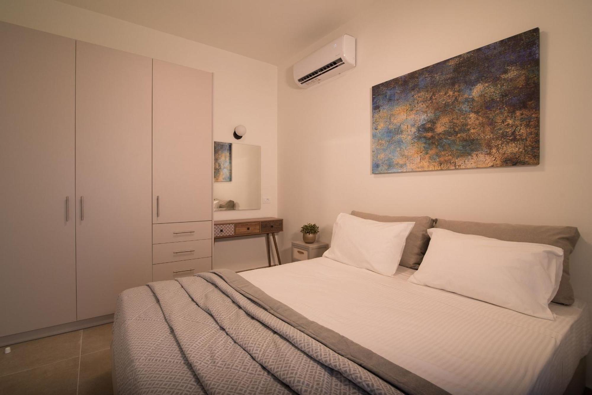 Διαμέρισμα Modern Apartments, In Centre Καλαμάκι